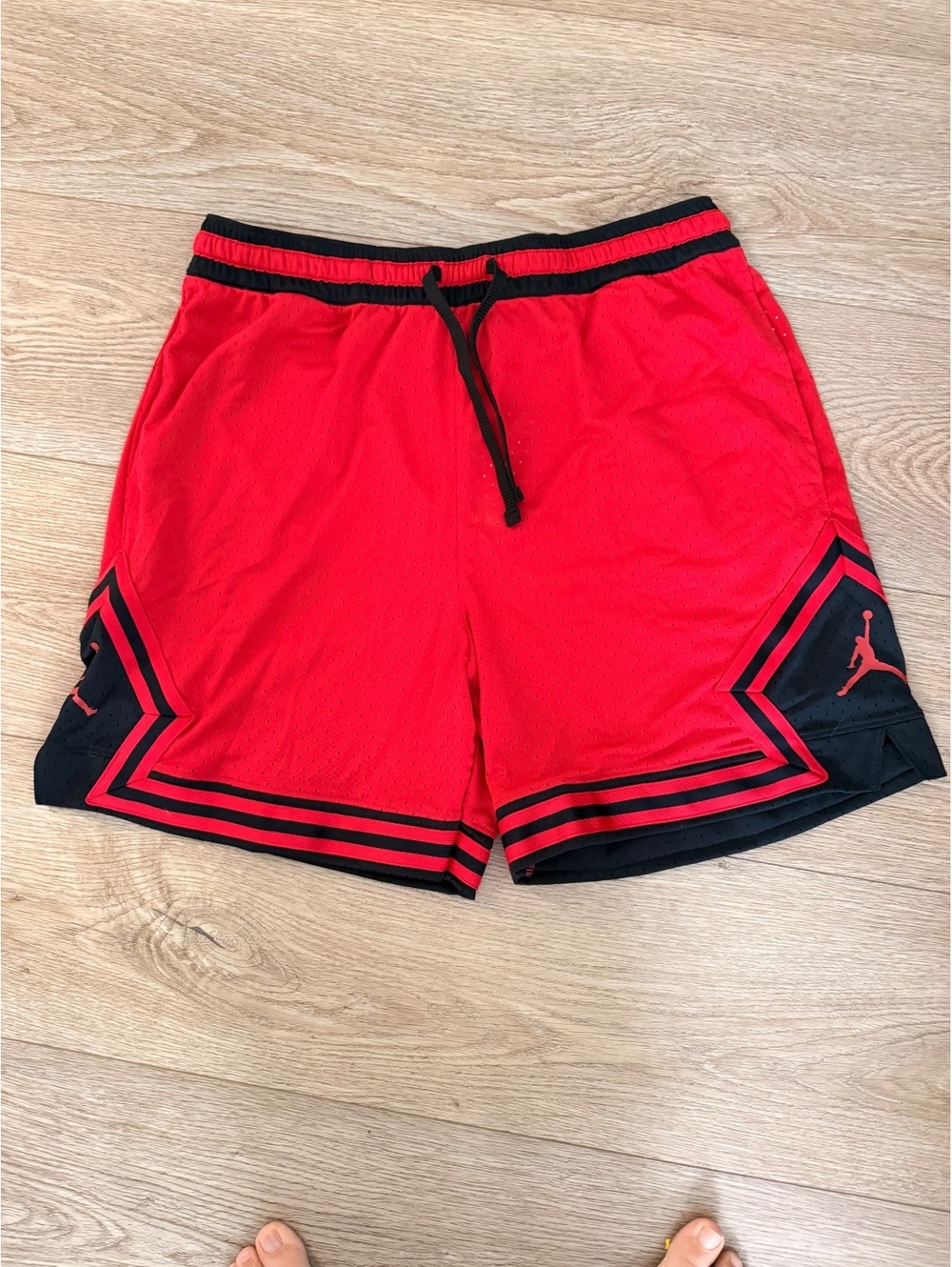 Jordan Men's Red and Black Athletic Basketball Shorts XXL NWT